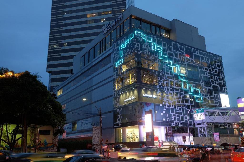 J TWO S Pratunam Hotel Bangkok Bagian luar foto